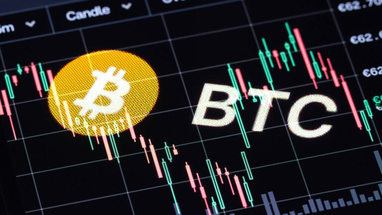 “Cryptoland Palooza” Bitwise predicts ETFs will soar as Bitcoin falls