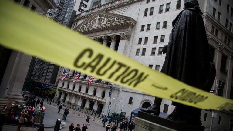 Complex ETFs offering high rewards increase market risk