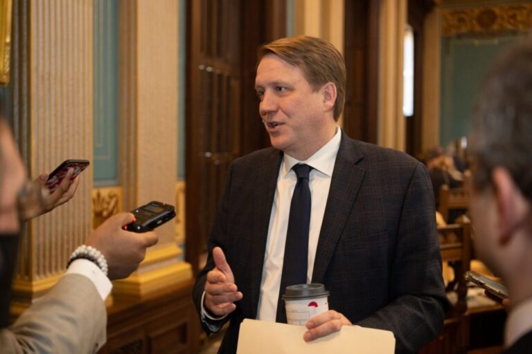 Nesbitt to hold education roundtable in Oakland County on Thursday