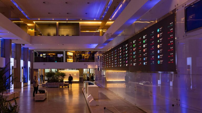 Don’t miss out on the 2025 foreign stock run? Money in the market still needs to be earned overseas