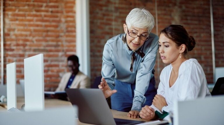 Institutional Knowledge: Definition, Risks, And How To Preserve It