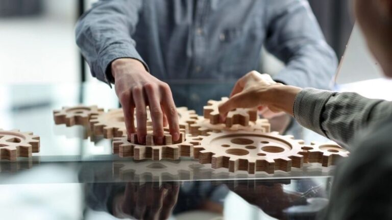 10 Problem-Solving Training Techniques For Organizations