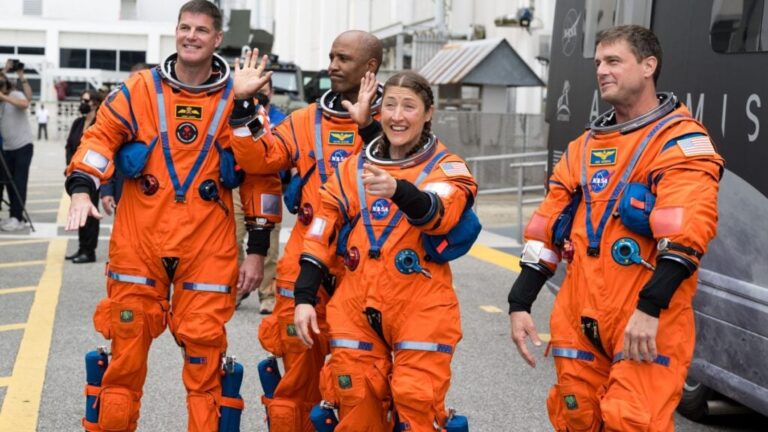 What NASA’s Artemis II reveals about long-distance agents