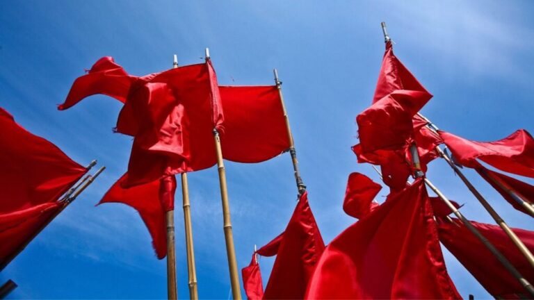 9 AI red flags that can damage your professional credibility