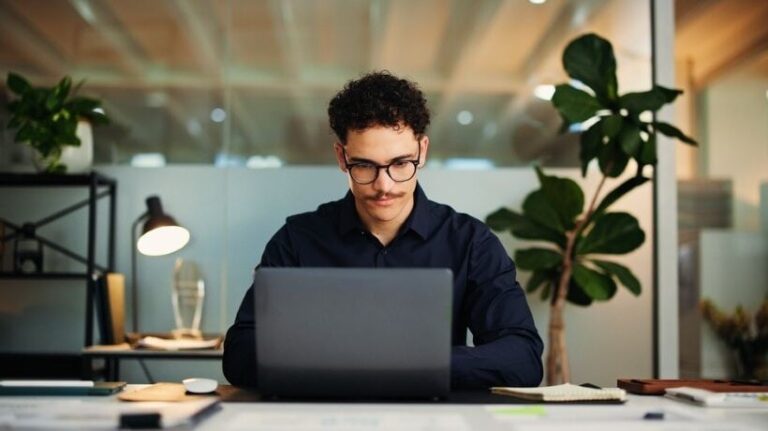 Workflow integrated learning nudges to bridge the gap between strategy and execution