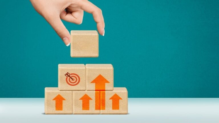Roles in L&D: Why modern L&D requires three different roles