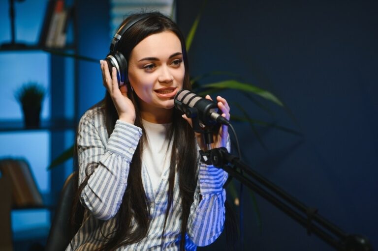 How to create an eLearning podcast that drives engagement